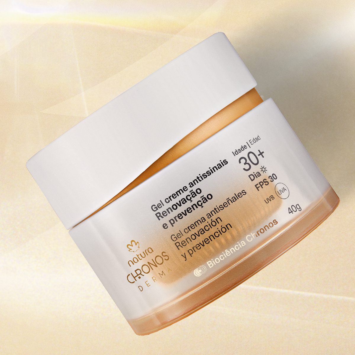Gel Creme Antissinais Renovação e Prevenção 30+ Dia Chronos Derma 5 Aplicação do Gel Creme na pele