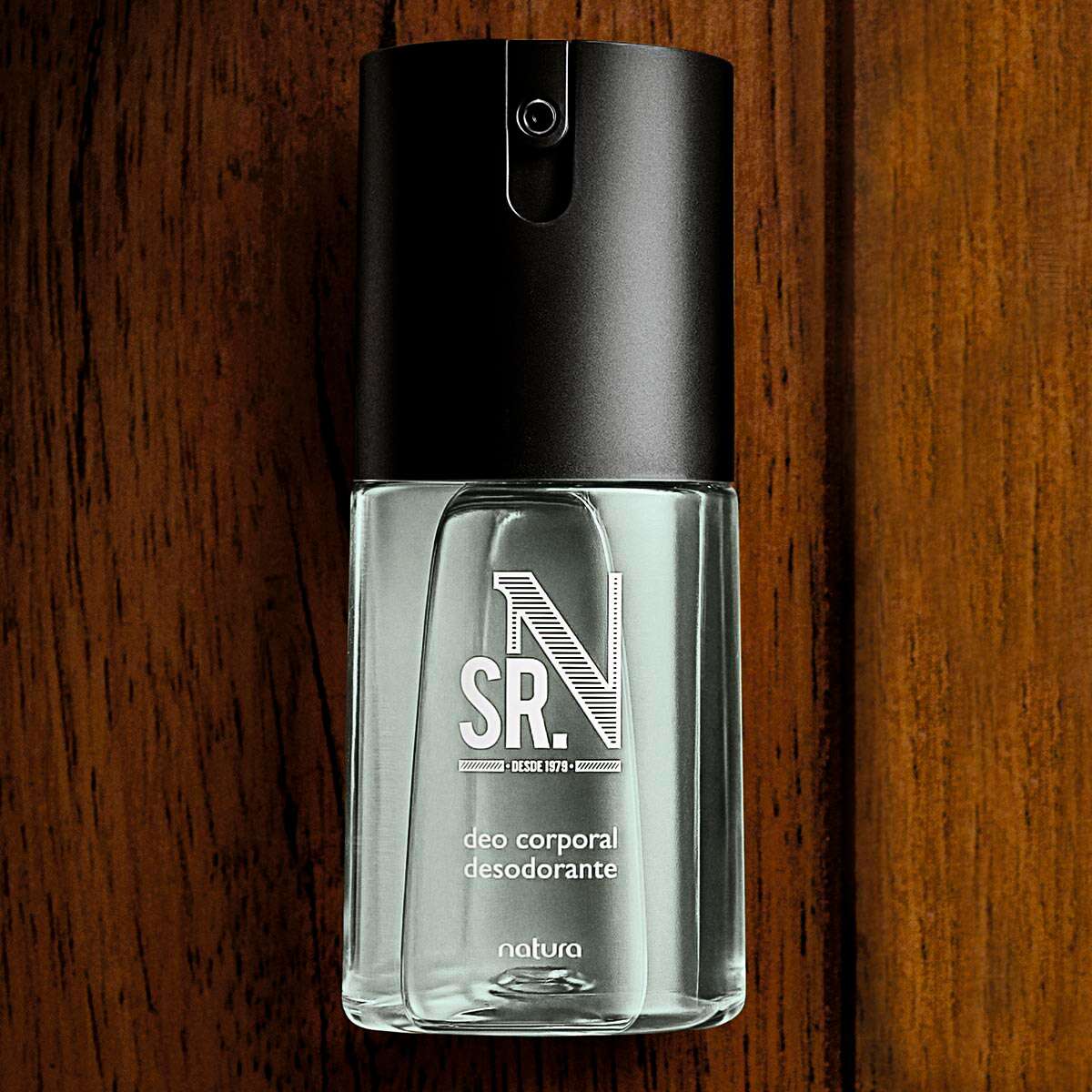 Produto Desodorante Corporal Sr. N em ângulo