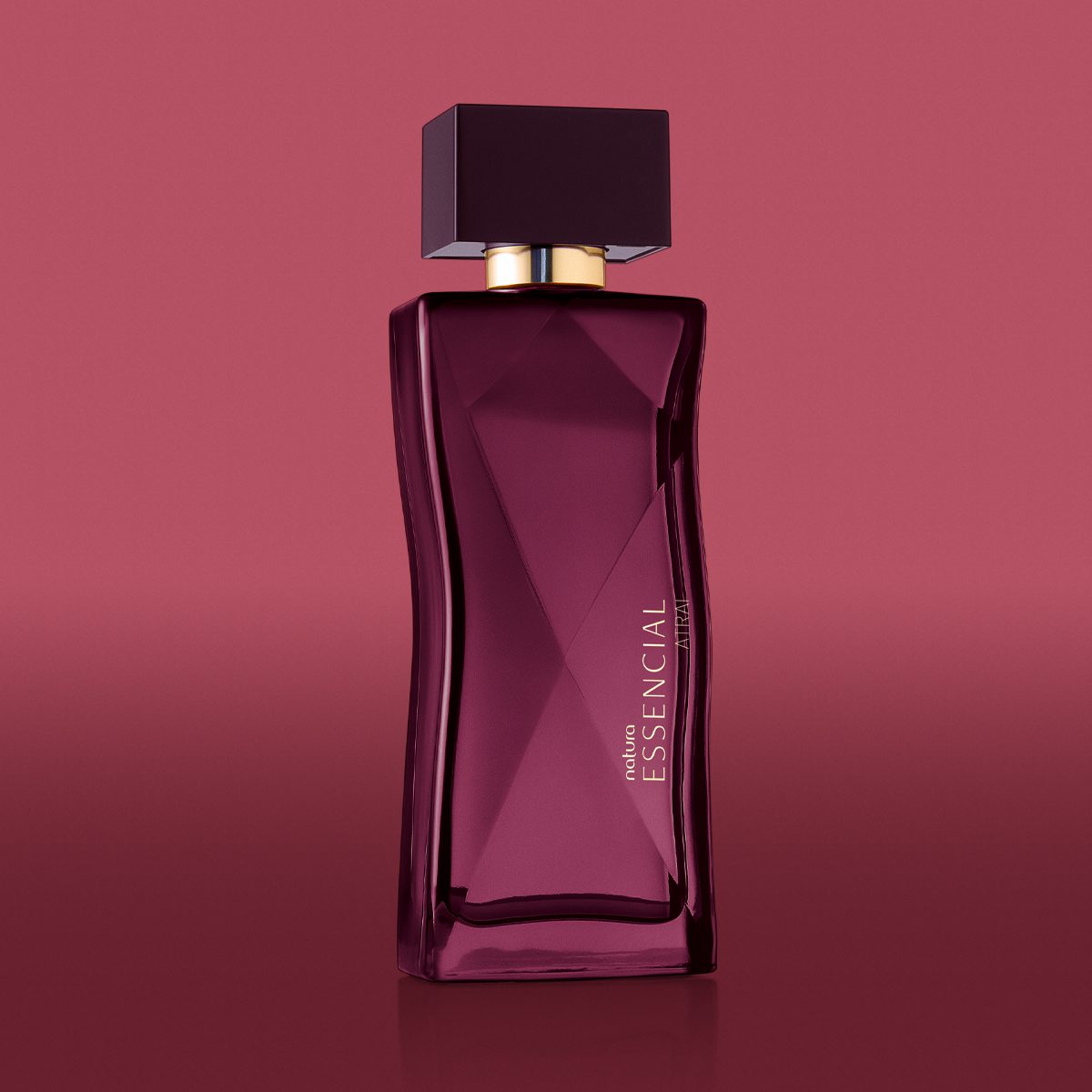 Outro ângulo do Essencial Atrai Feminino 100 ml