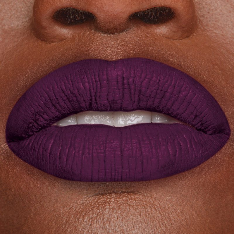 Close no acabamento matte do Power Stay