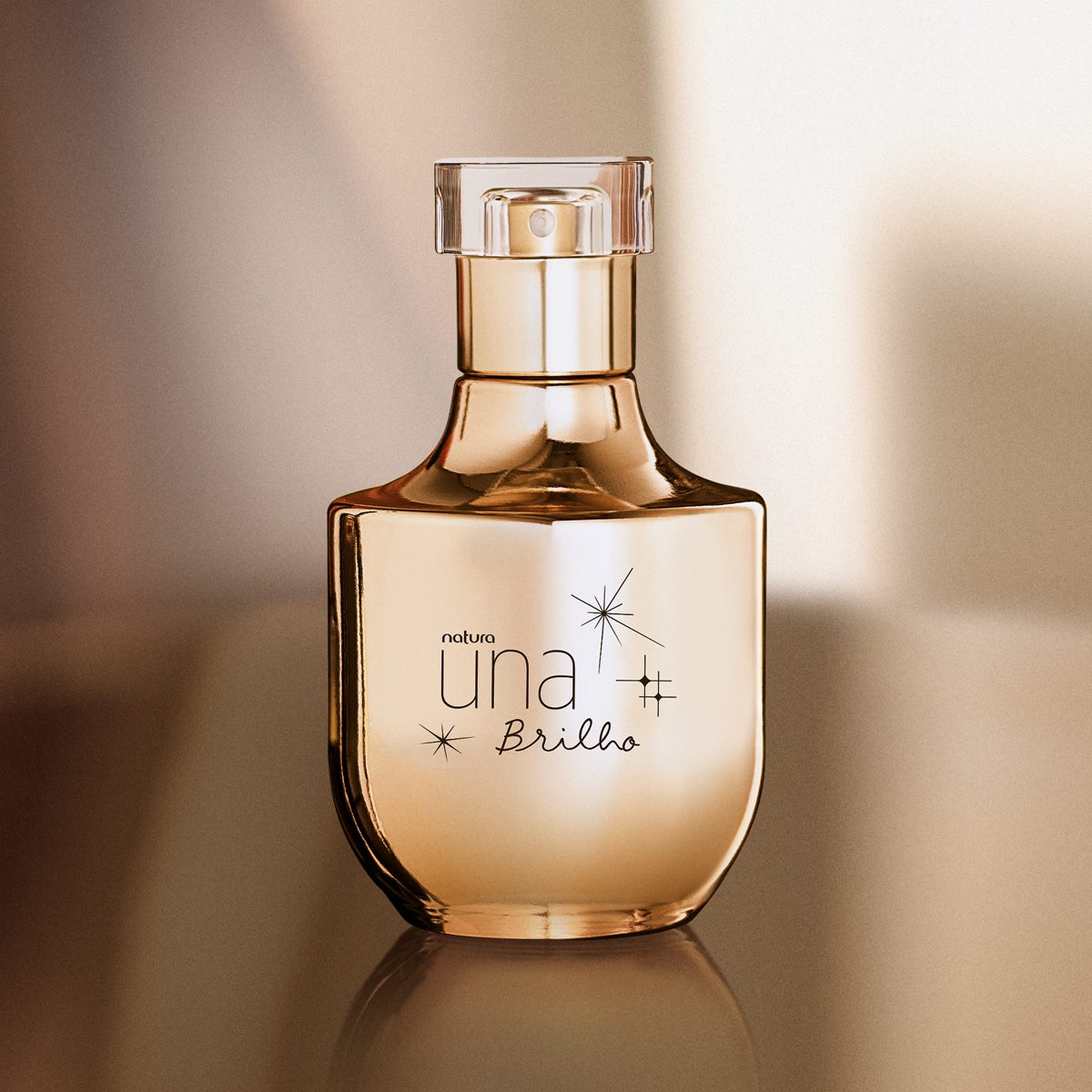 Frasco de Una Brilho Deo Parfum