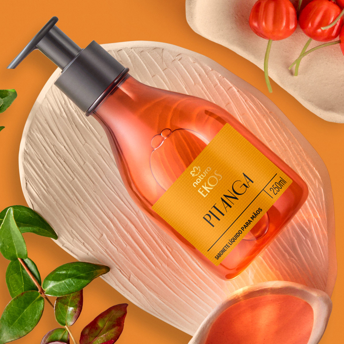 Sabonete líquido com fragrância de pitanga
