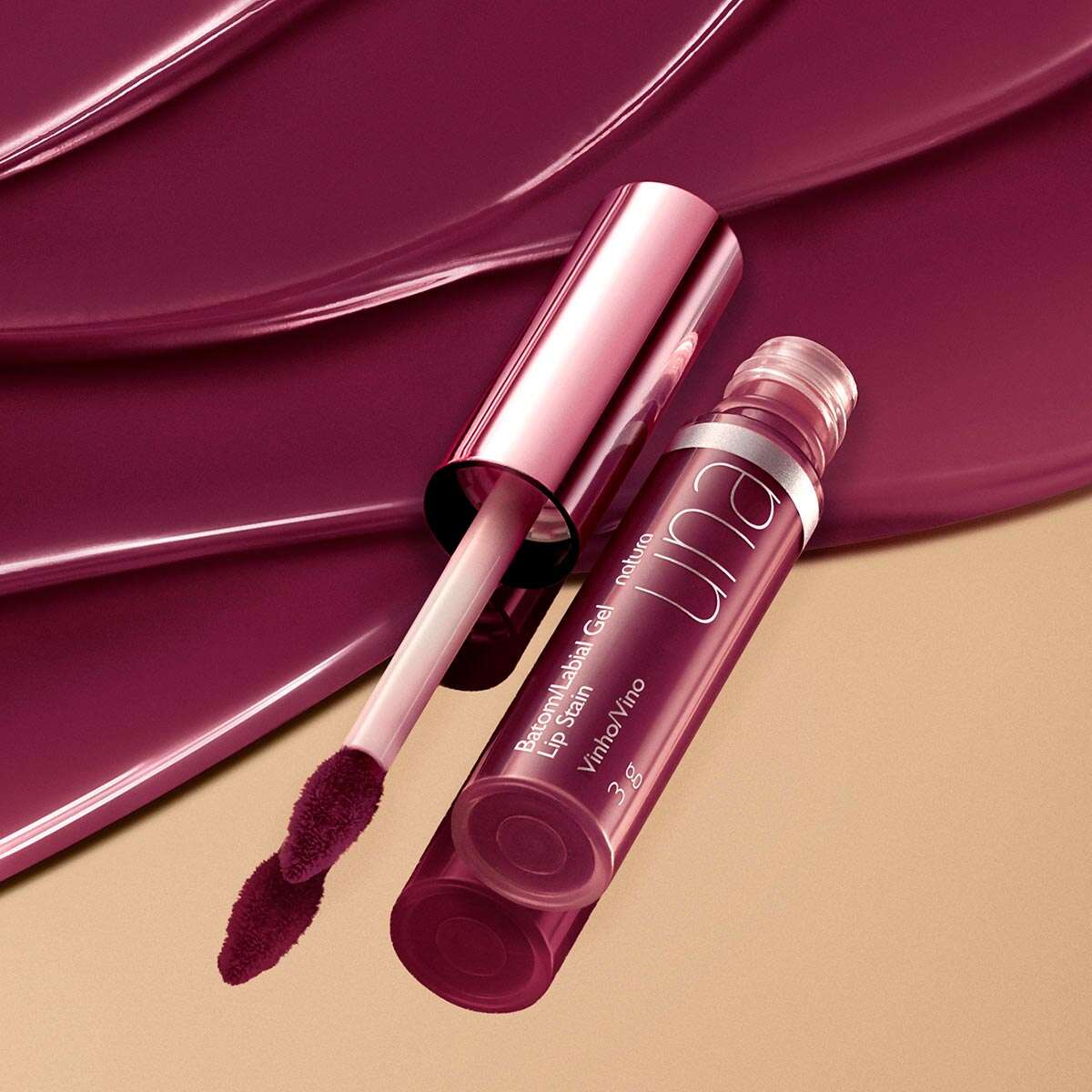 Aplicação do Batom Gel Lip Stain Una