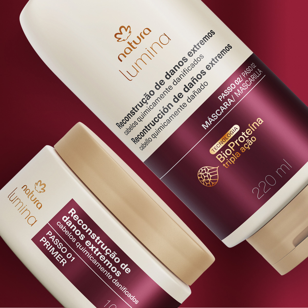 Kit Tratamento Intensivo para Reconstrução de Danos Extremos (2 produtos) 5 Máscara do kit em close-up