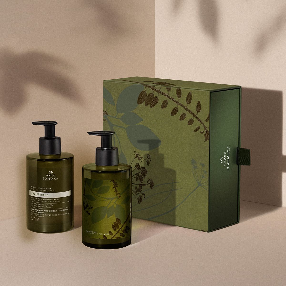 Fragrância fresca do kit em destaque