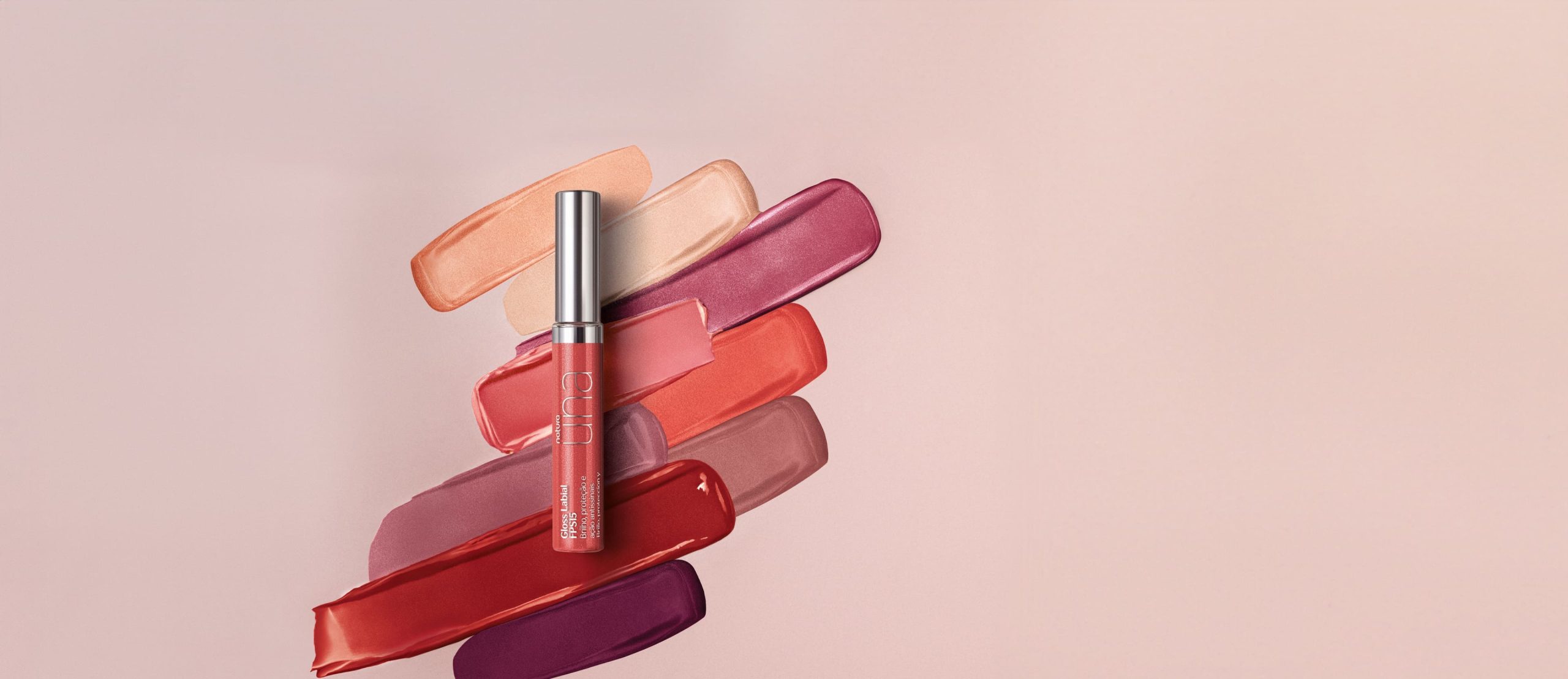 Gloss labial FPS 15 Una scaled