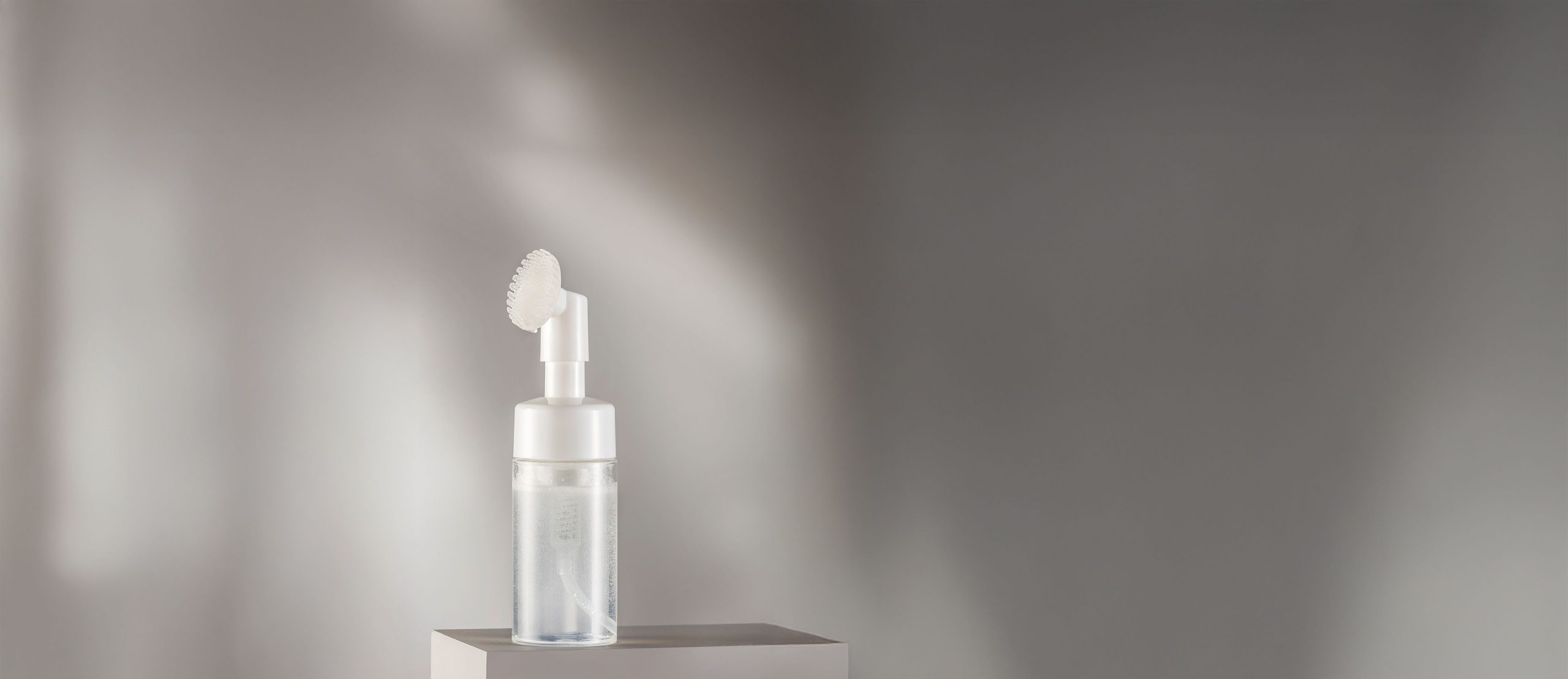 Limpador Facial Rituais Com Cerdas De Silicone scaled