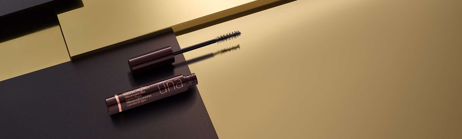 Mascara para Cilios Volume Magnifico a Prova Dagua Una