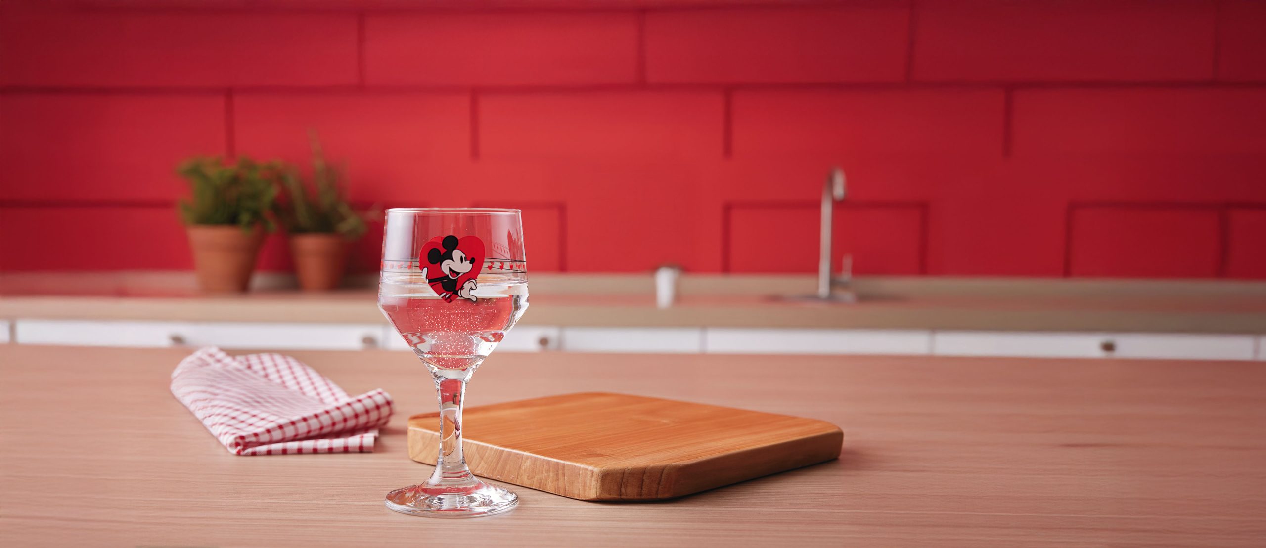 Taca de Vidro Disney Mickey scaled