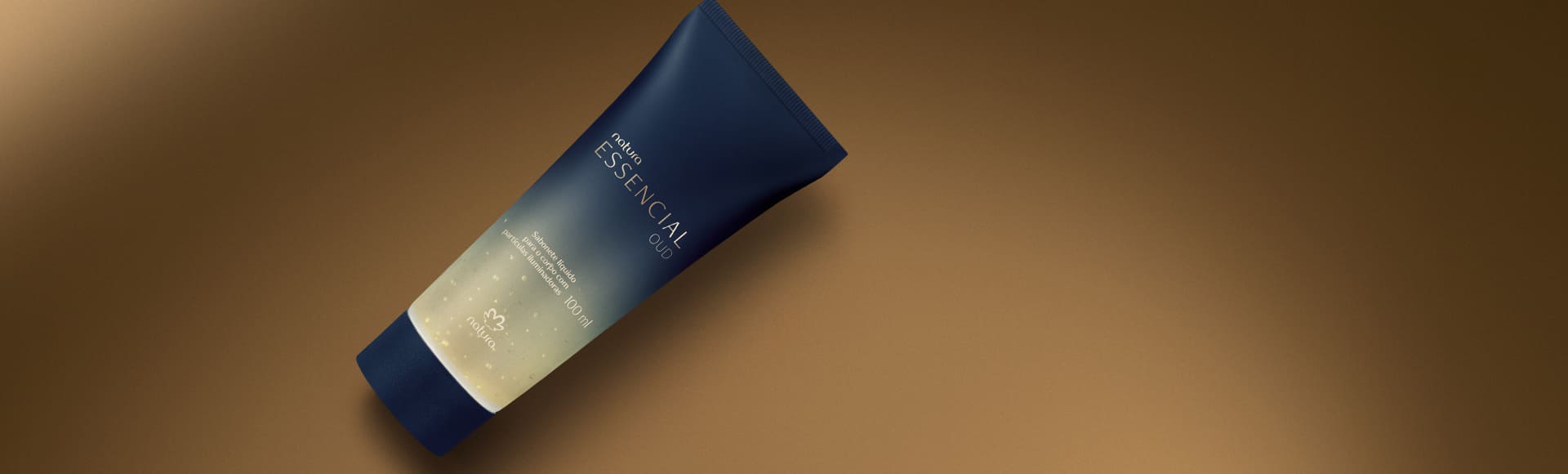 Sabonete Líquido para o Corpo com Partículas Iluminadoras Essencial Oud 100 ml 3 1768003580 650 Sabonete Liquido para o Corpo com Particulas Iluminadoras Essencial Oud