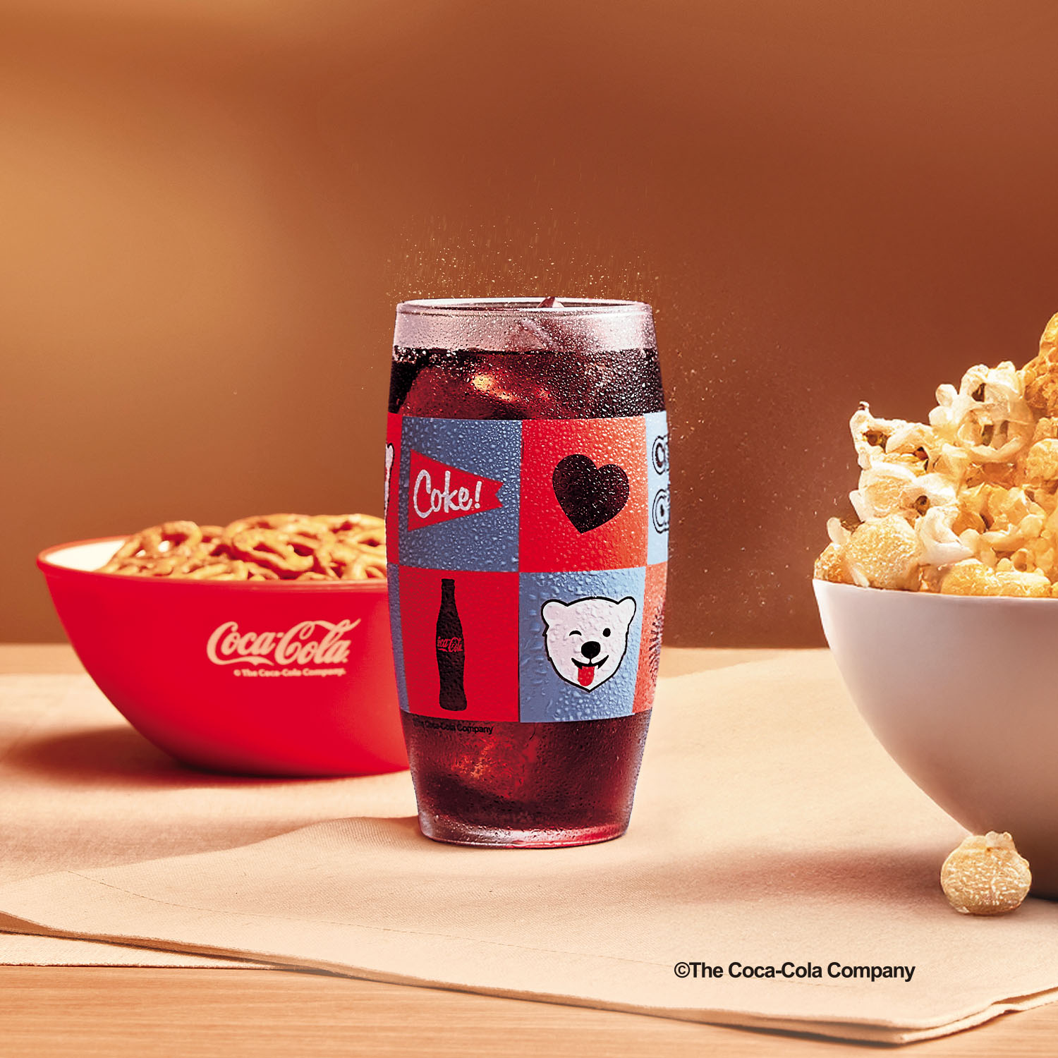 1768503954 960 Copo de Vidro Coca Cola Xadrez Coke