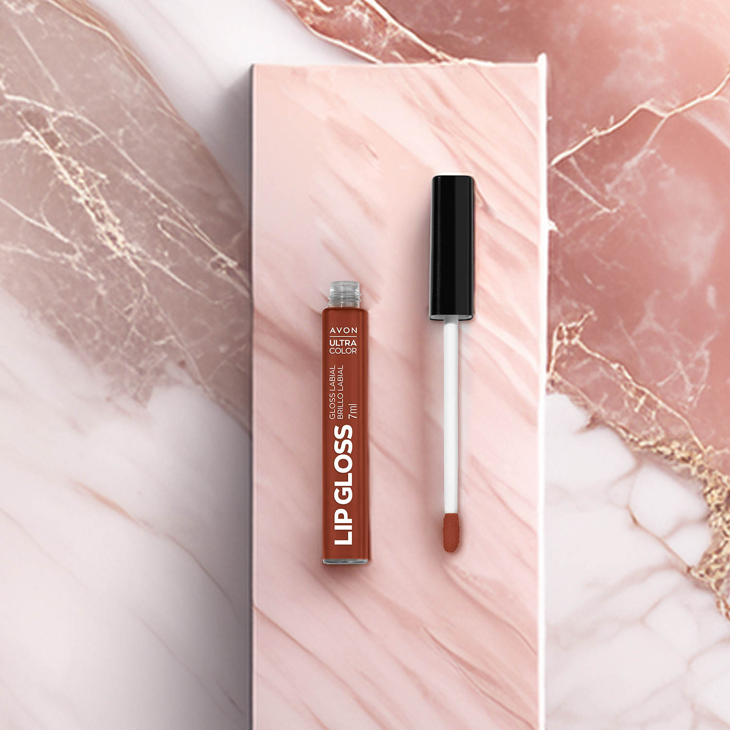 Avon Ultra Color Gloss Labial
