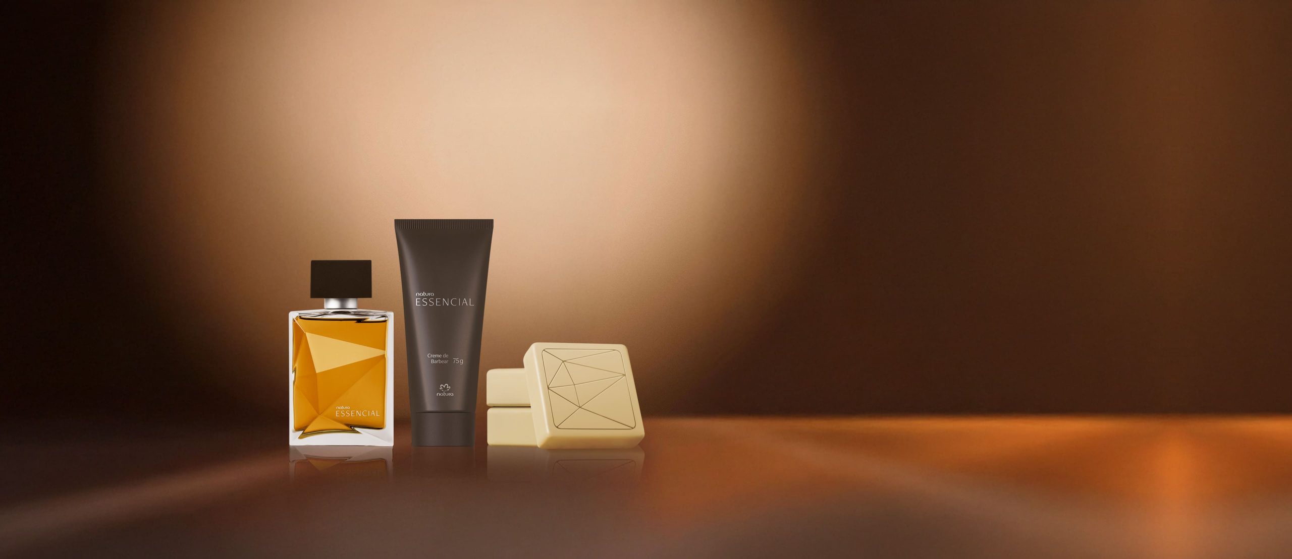 Kit Essencial Masculino Sabonete em Barra e Creme de Barbear scaled