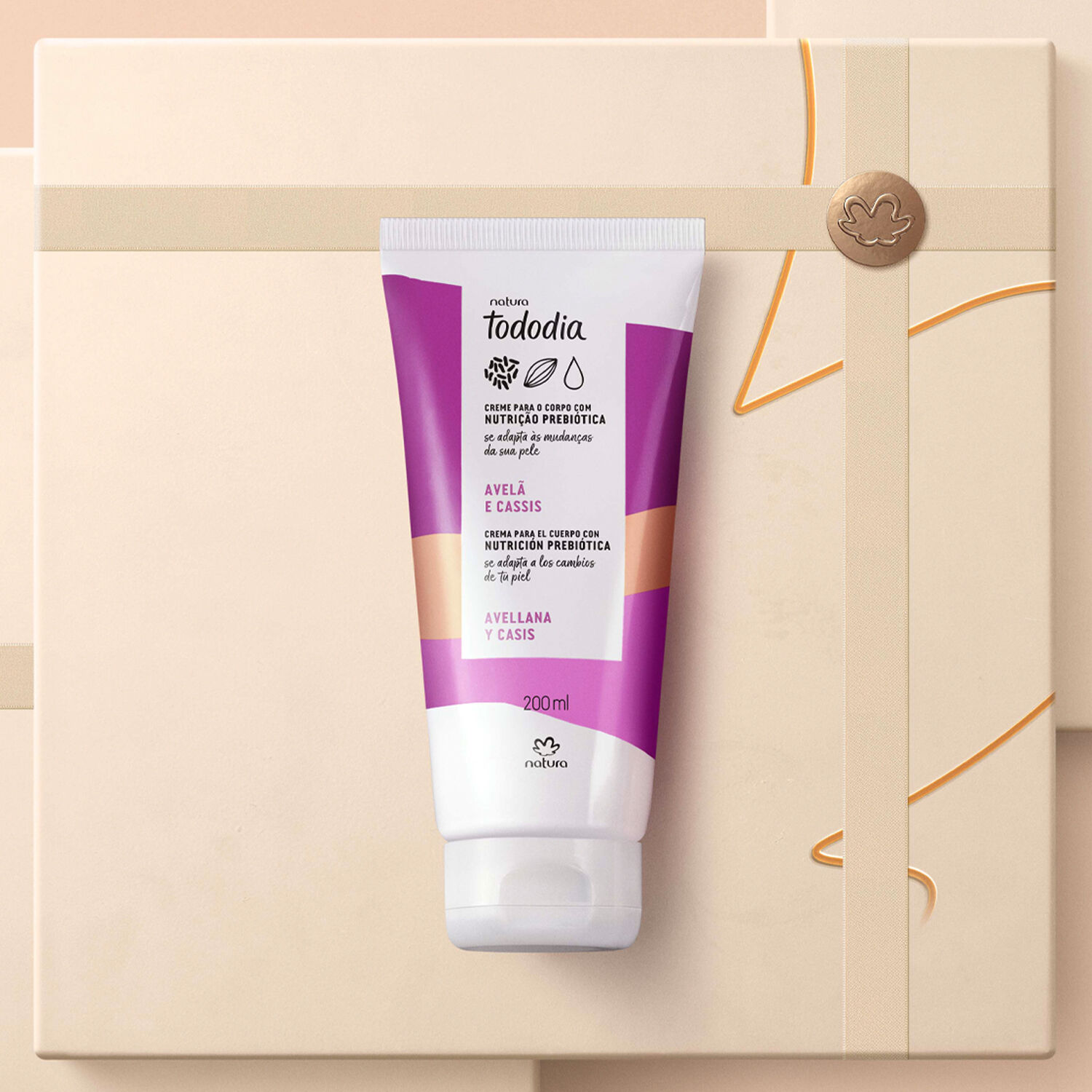 1788091668 154 Creme Desodorante Nutritivo para o Corpo Tododia Avela e Cassis