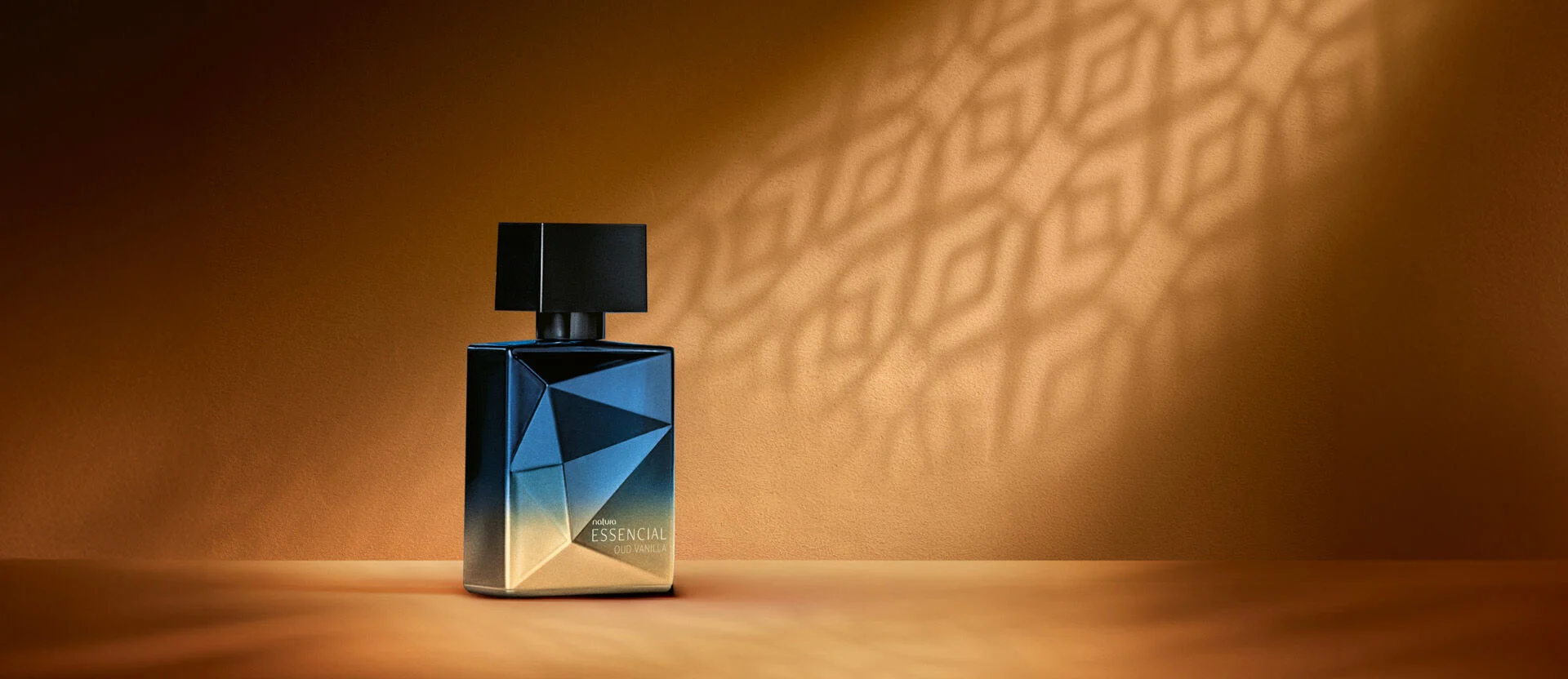 1789044423 665 Deo parfum Essencial Miniatura Masculino